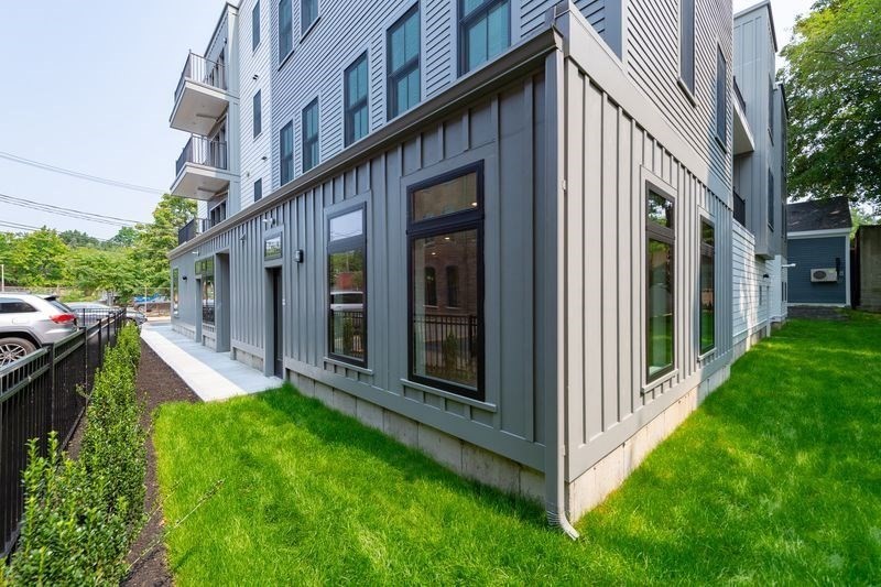 120 Brookside Ave # C3 Property Photo 1