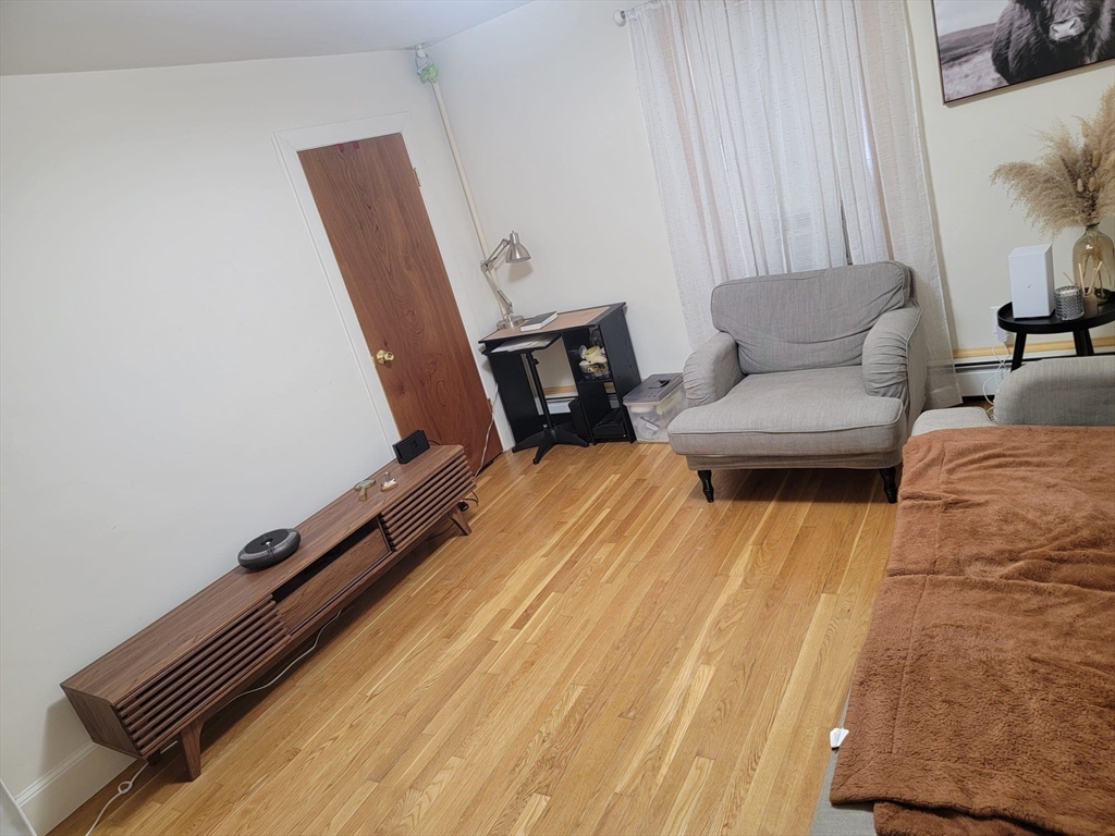 68 Driscoll St Property Photo 3