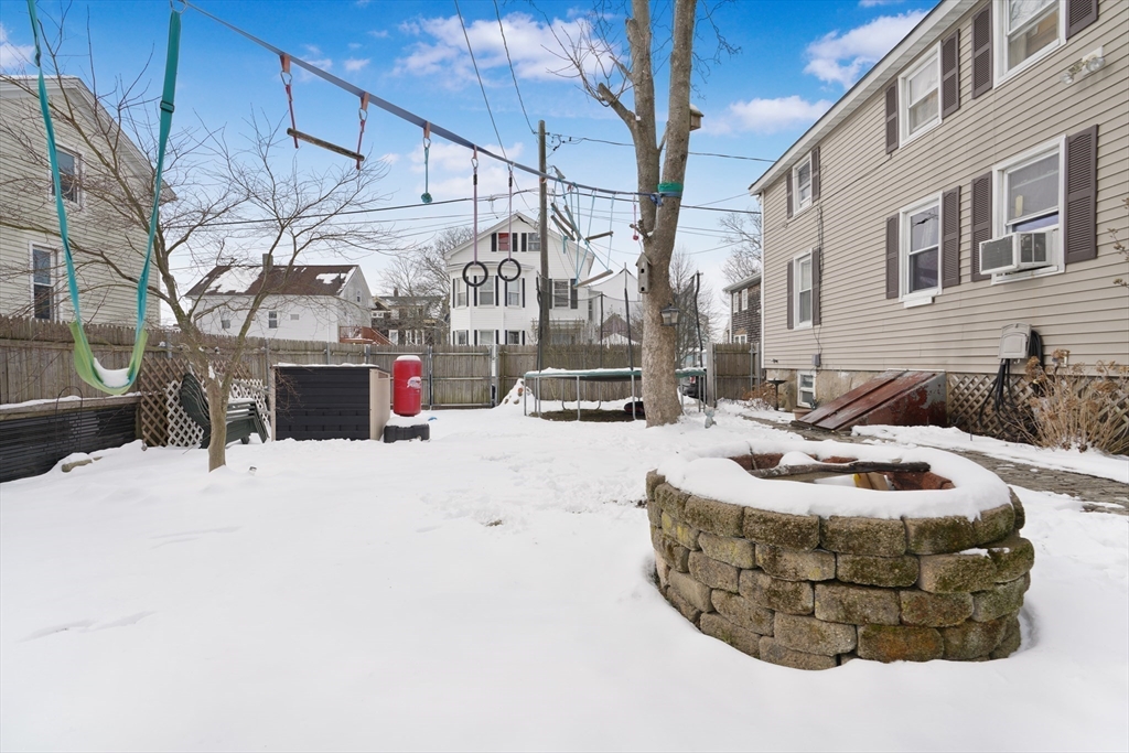 14 Spruce St Property Photo 5