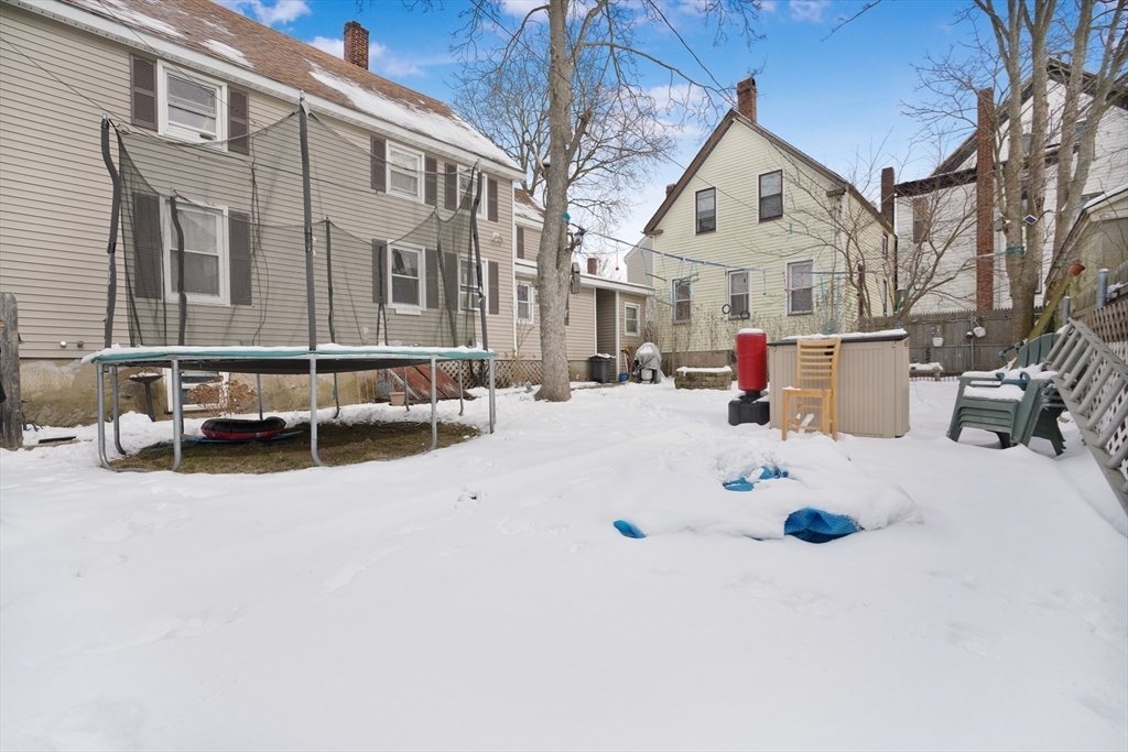 14 Spruce St Property Photo 7