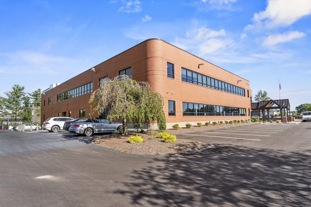 470 Myles Standish Blvd # 2 Property Photo 4