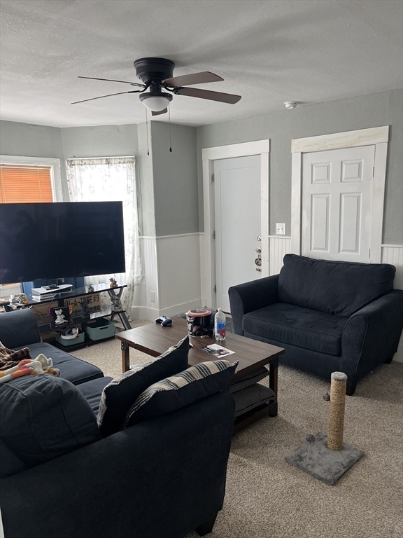 18 Dean St Property Photo 8