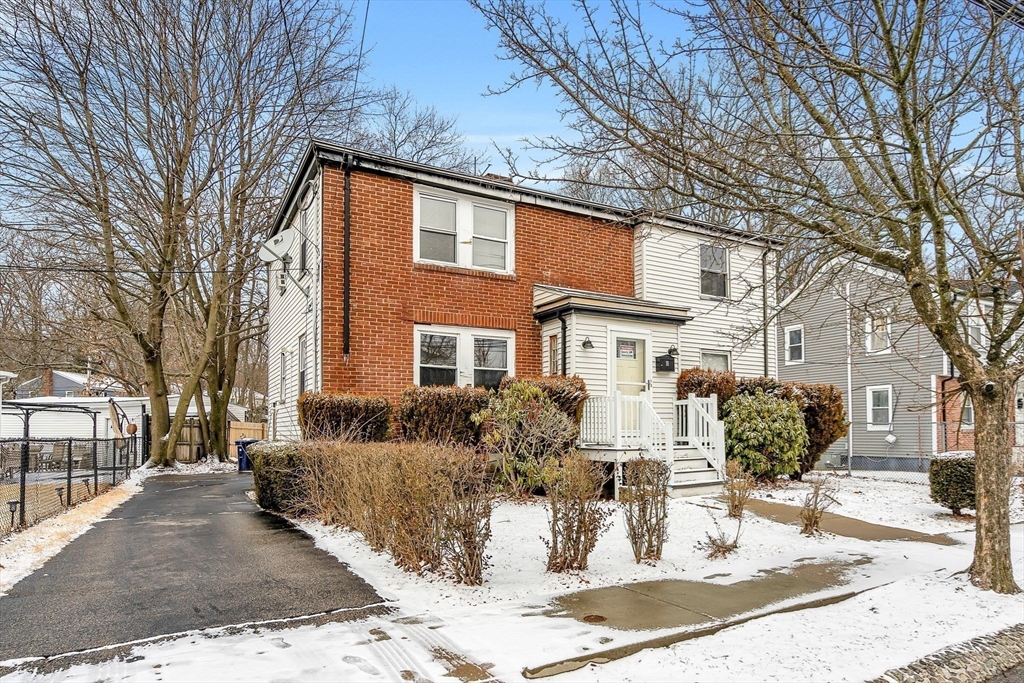 10 Briarcliff Ter Property Photo 3