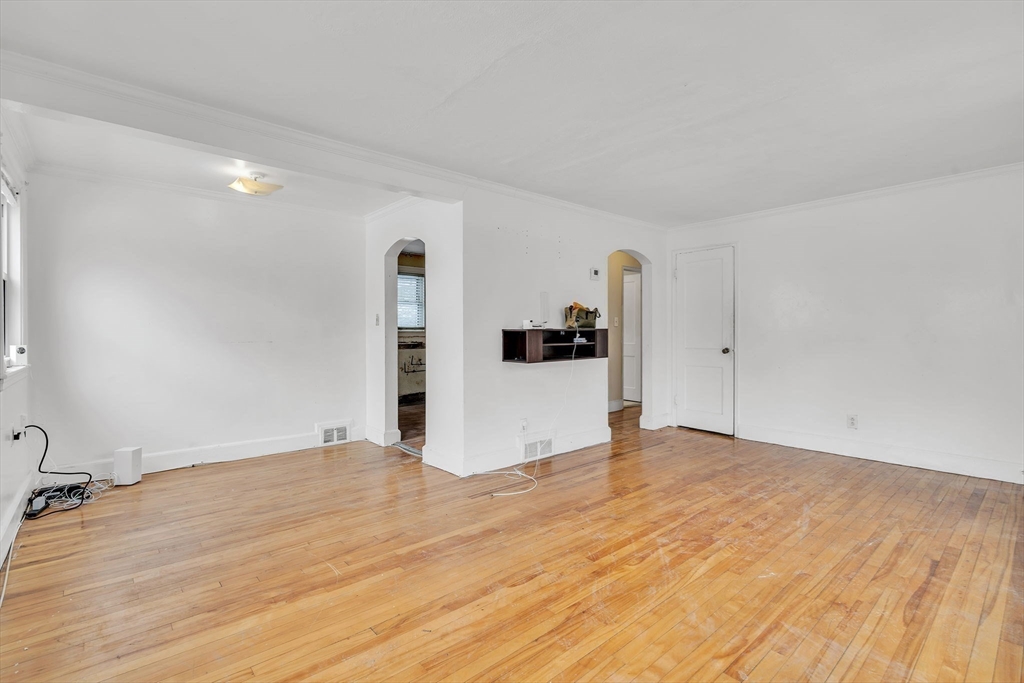 10 Briarcliff Ter Property Photo 6