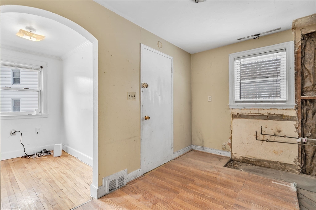10 Briarcliff Ter Property Photo 9