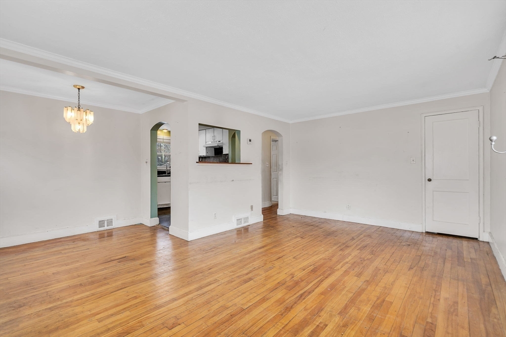 10 Briarcliff Ter Property Photo 16