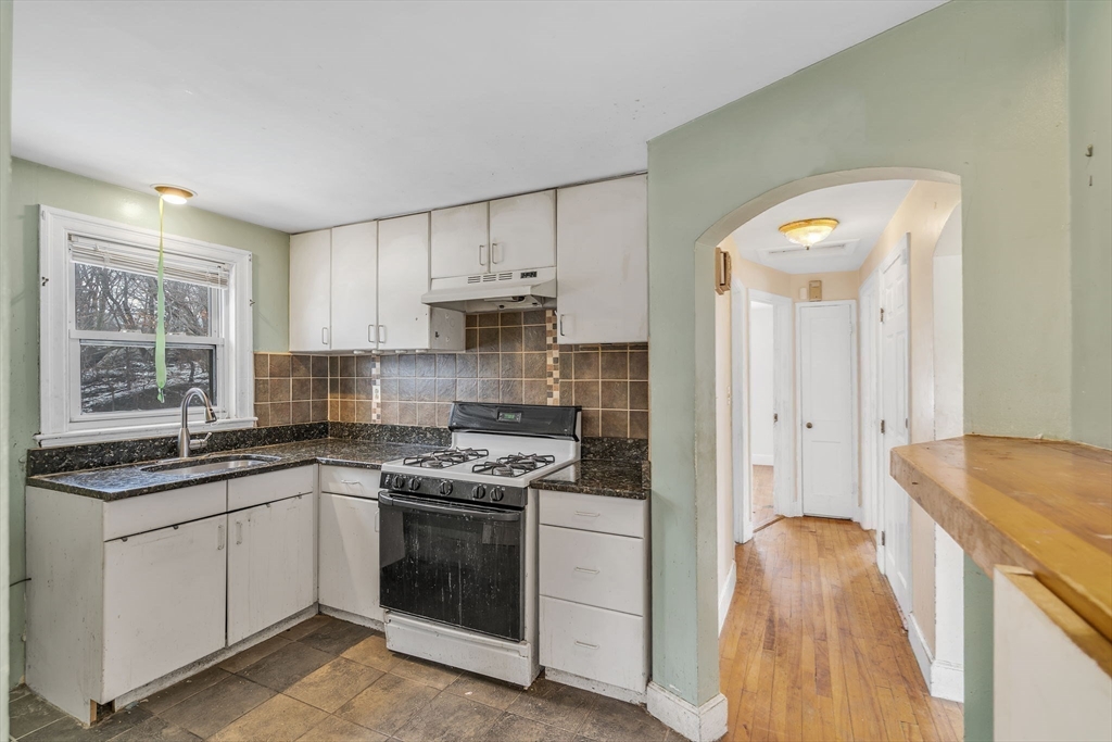 10 Briarcliff Ter Property Photo 18