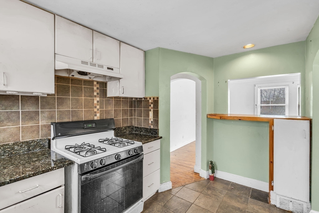 10 Briarcliff Ter Property Photo 19