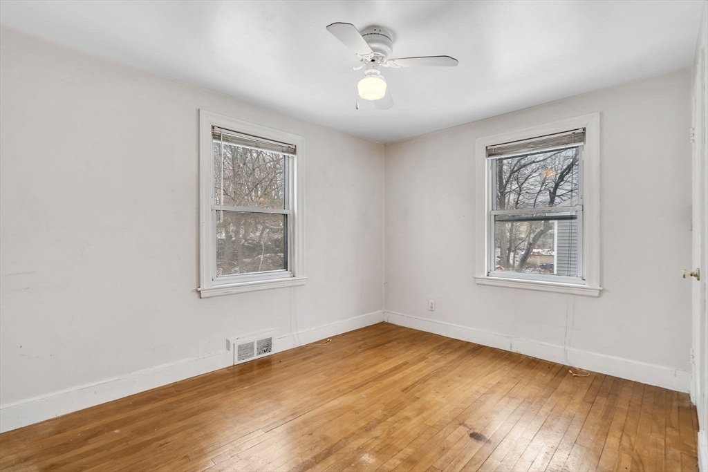 10 Briarcliff Ter Property Photo 23