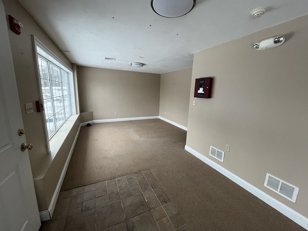 11 Center St # 1 Property Photo 5