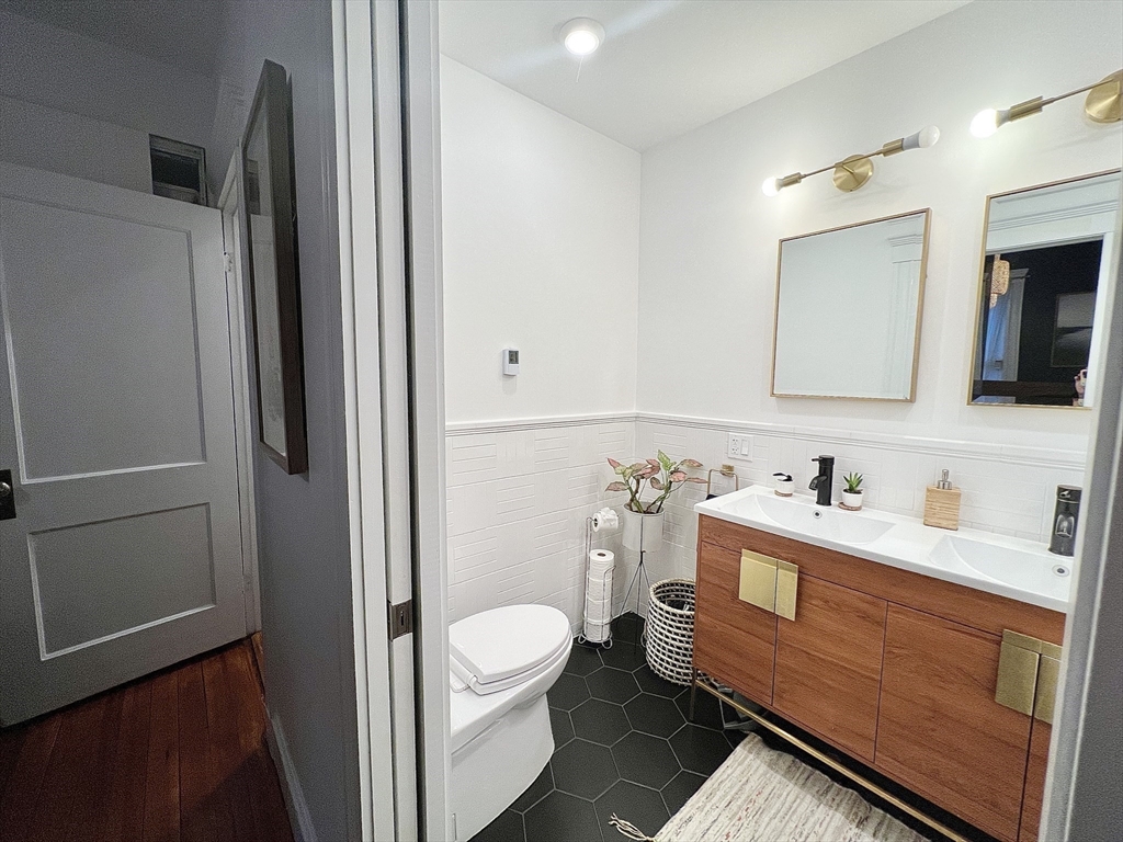 189 Rawson # 1 Property Photo 12