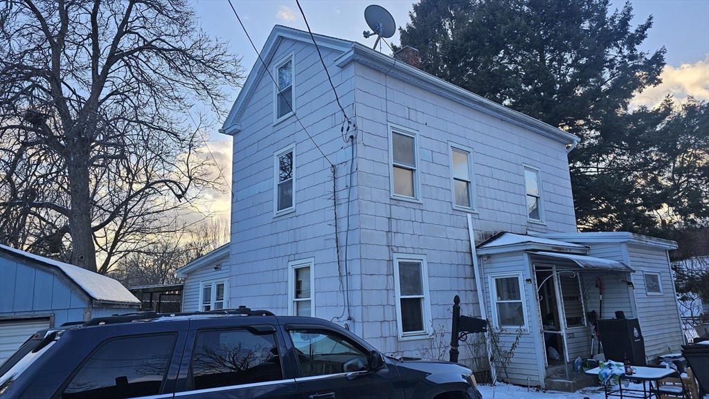 52 Pulaski St Property Photo