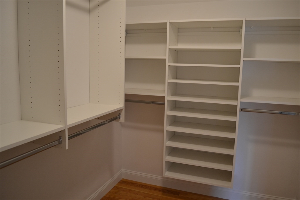 28 Barrows St Property Photo 5