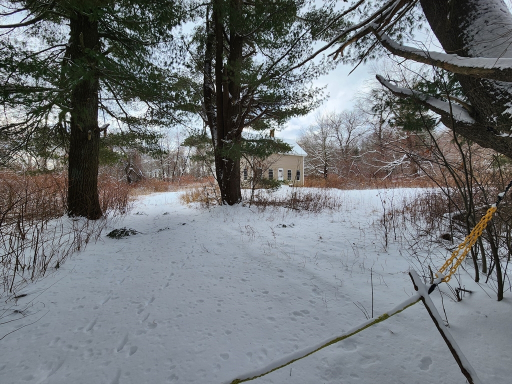 1212 Southbridge Rd Property Photo 4