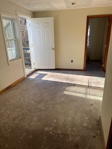 32 South Ave Property Photo 10