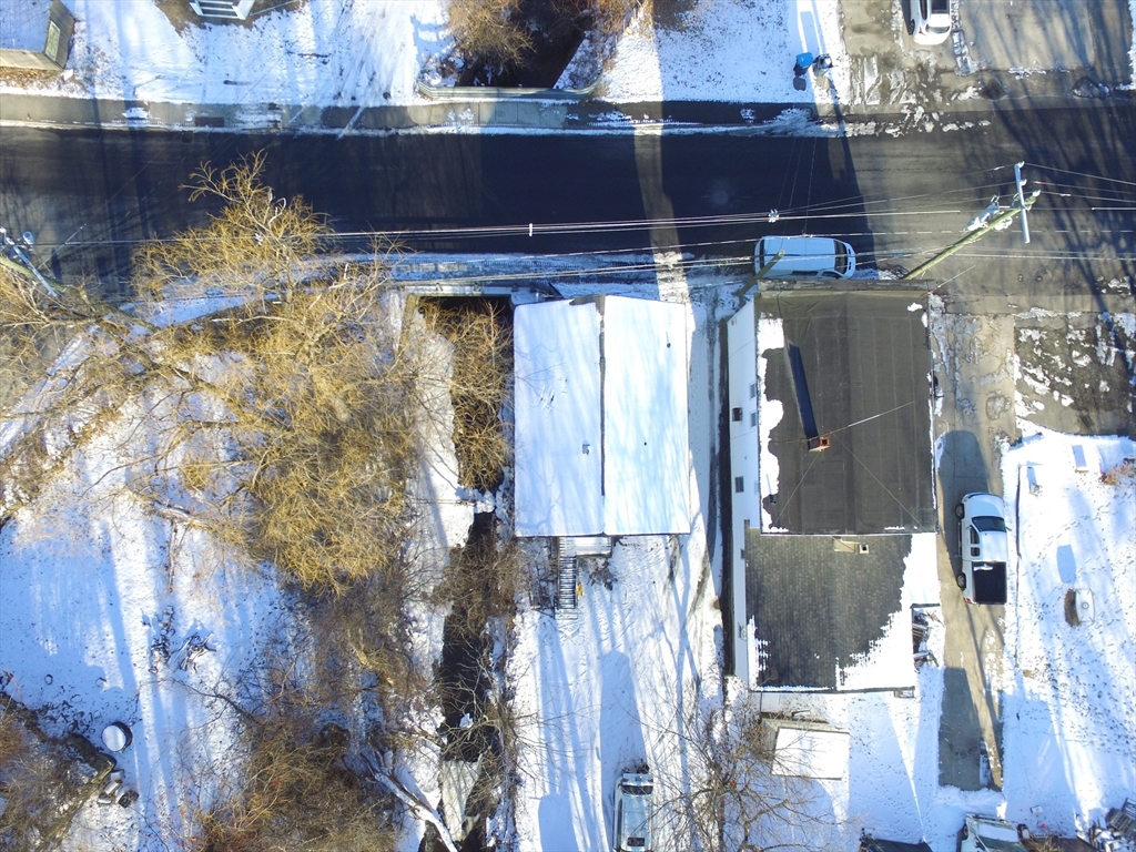32 South Ave Property Photo 16