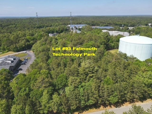 64 Technology Park Drive Property Photo 2