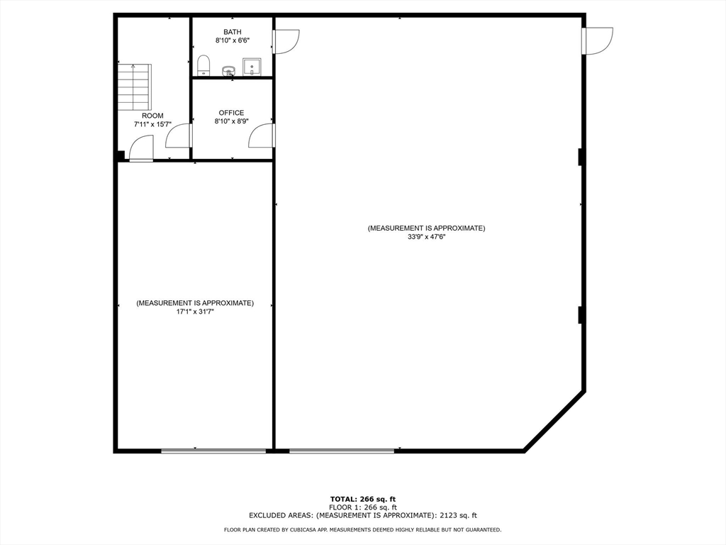 190 Front St Property Photo 6