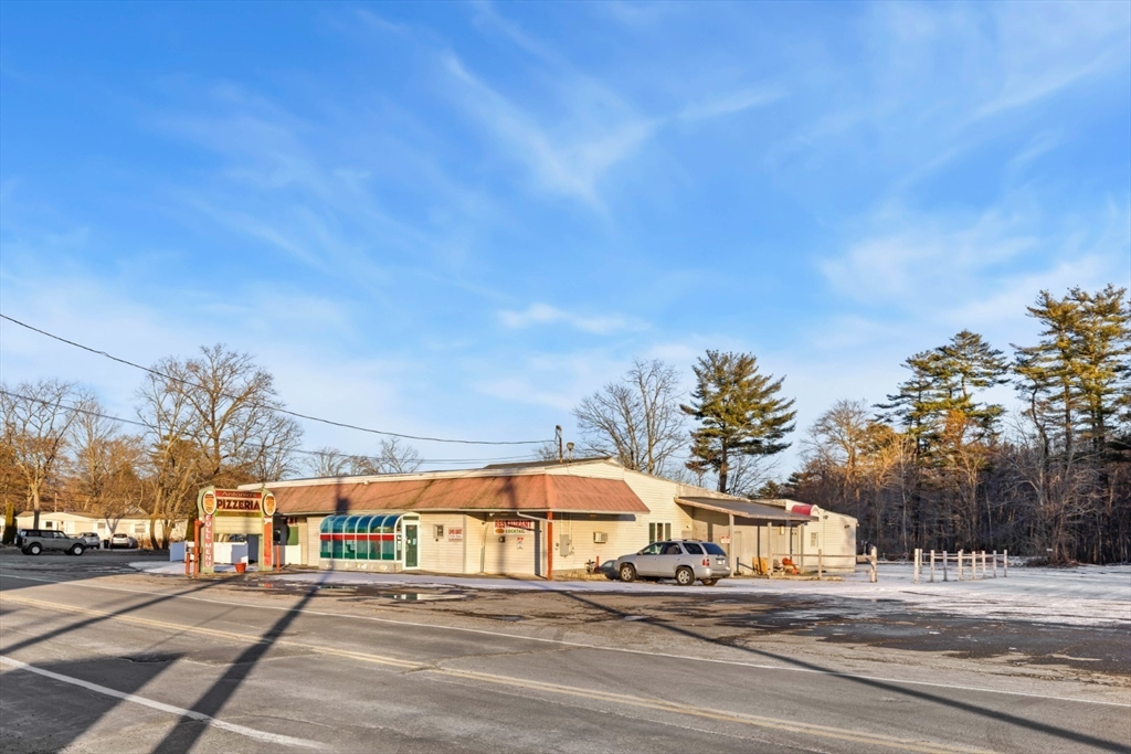188 Lafayette Rd. Property Photo 5