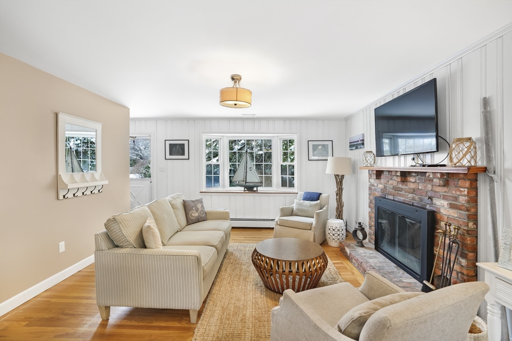 37 Knoll Dr Property Photo 12