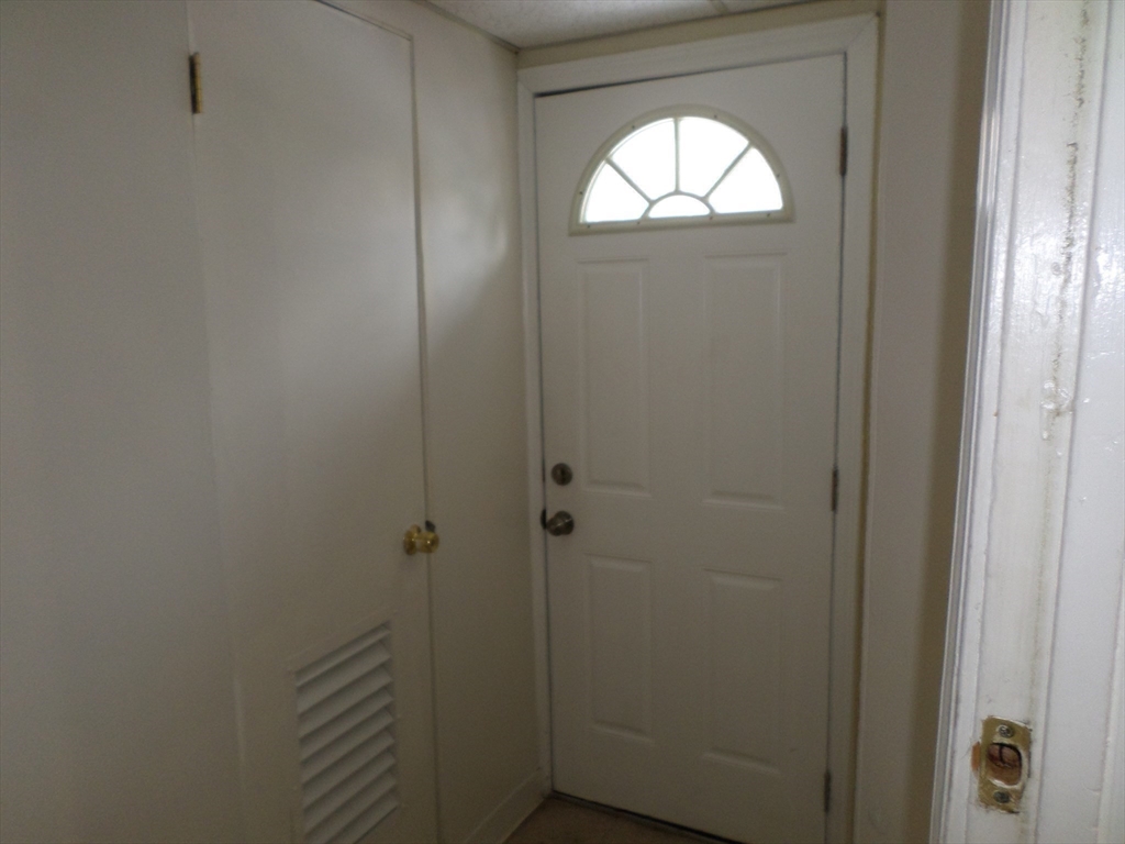 57 Bloomingdale St Property Photo 14