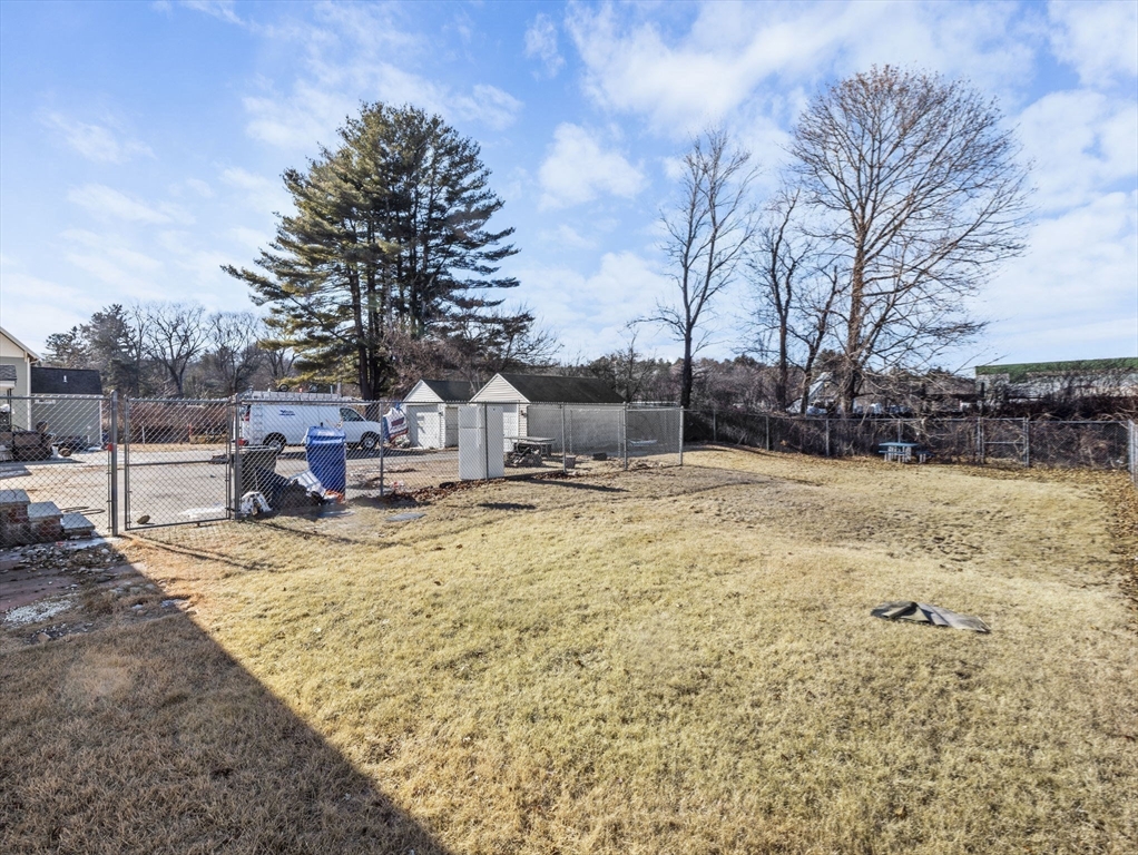 135 Mendon St Property Photo 29