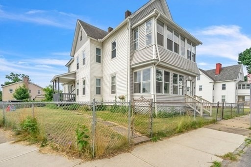 79 Marshall St Property Photo 1