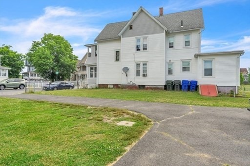 79 Marshall St Property Photo 3