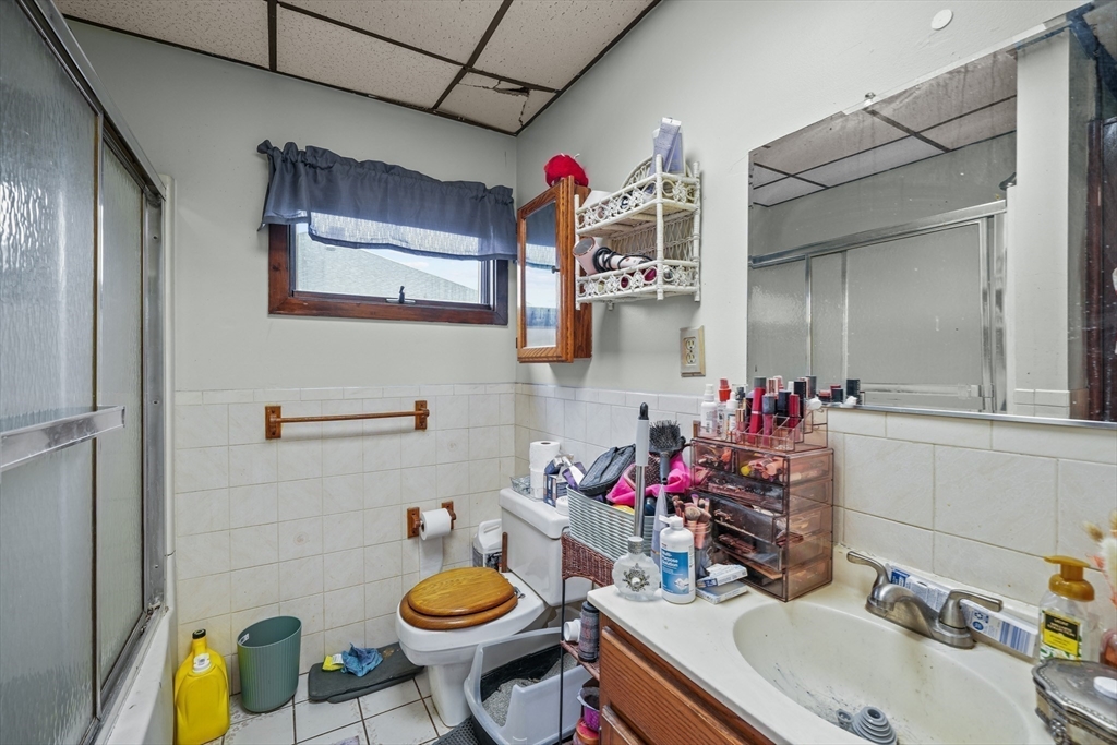 337 Columbia Street Property Photo 19