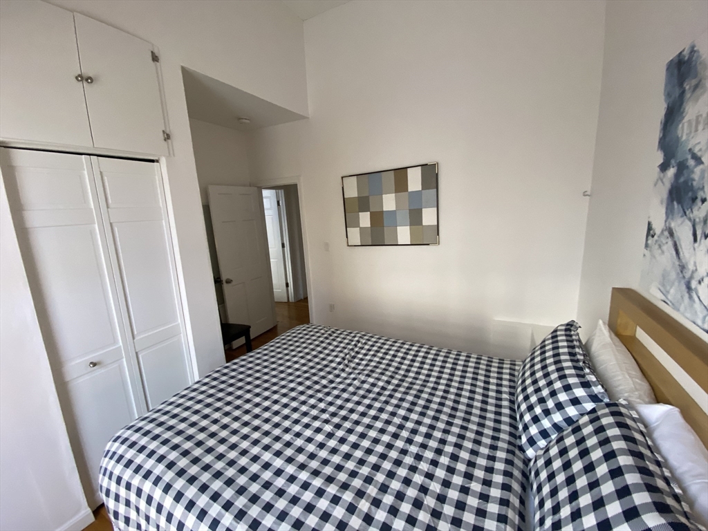 670 Tremont # 3 Property Photo 18