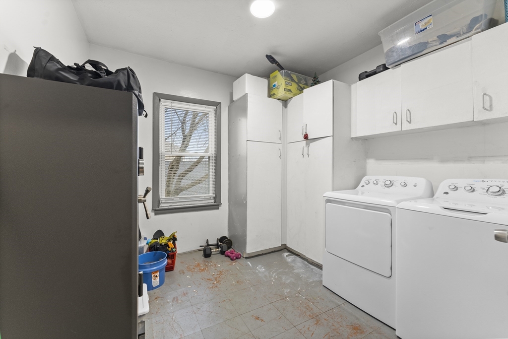 18 Creston St Property Photo 24