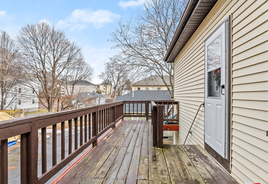 18 Creston St Property Photo 26