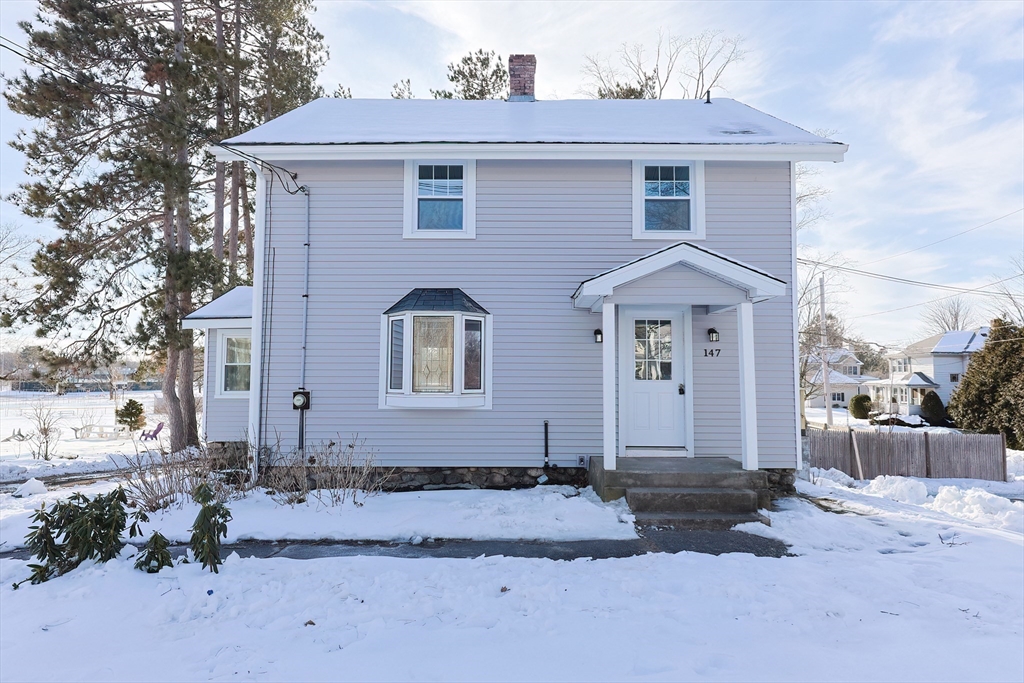 147 Plain St Property Photo