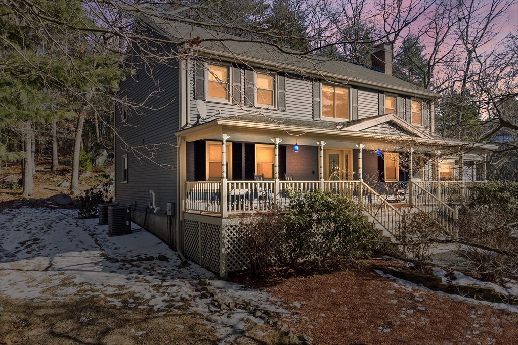 21 Agawam Rd Property Photo