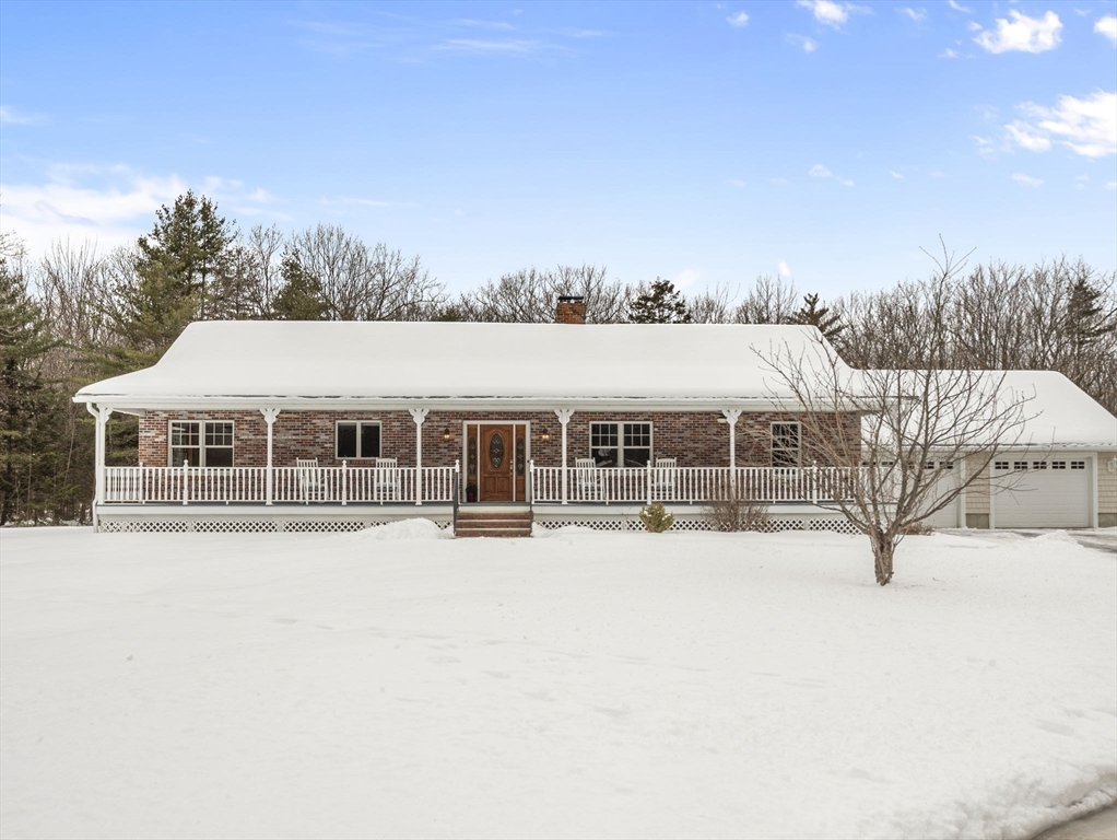 831 Central St. Property Photo