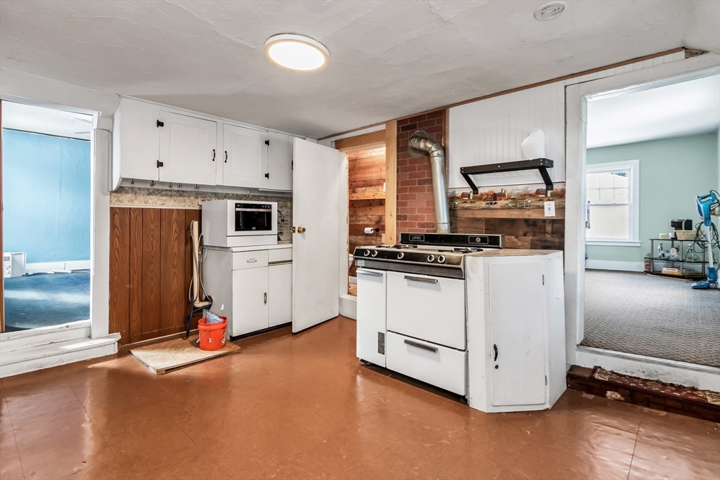 59 Kilbourn Rd Property Photo 18