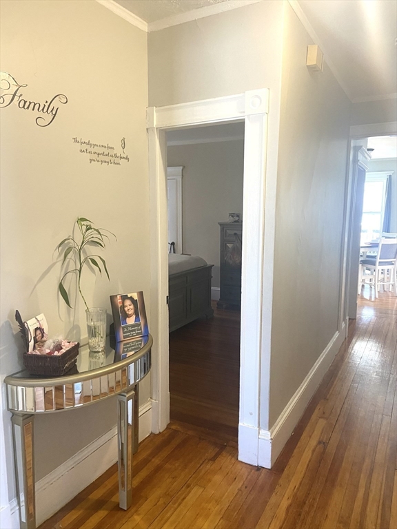 440 Sumner Avenue Property Photo 10