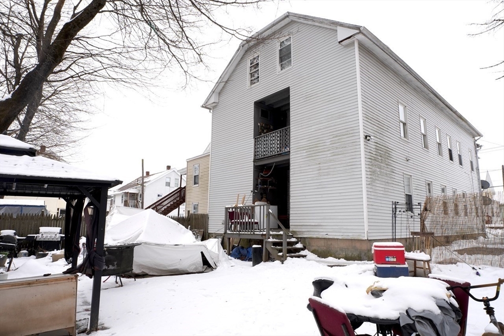 9 Myrtle Ave Property Photo 13