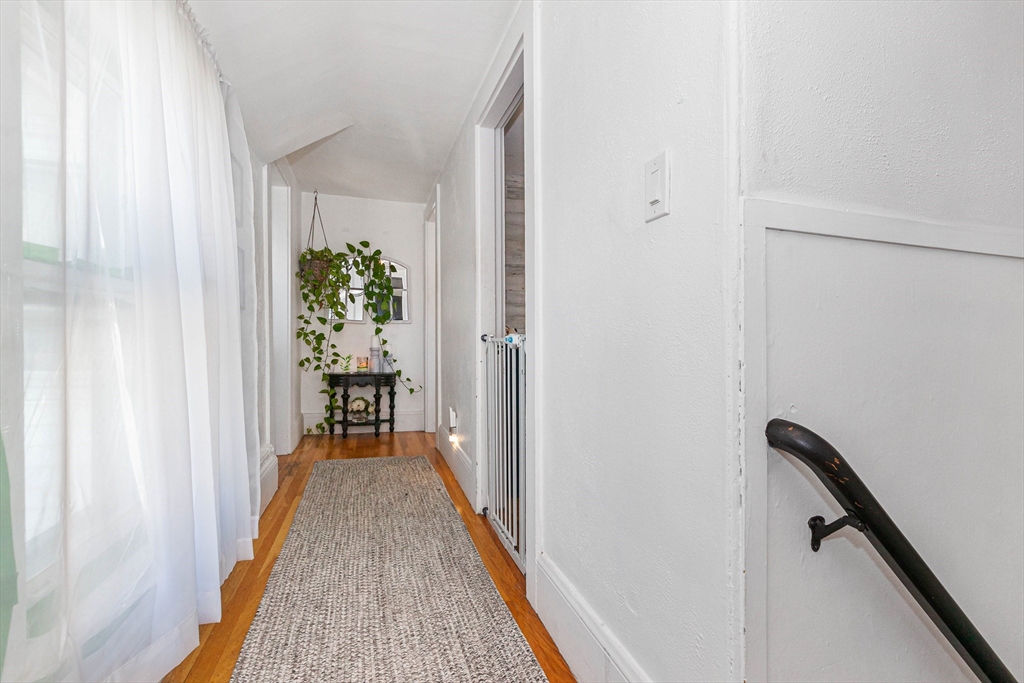 1077-1079 Shirley St Property Photo 19