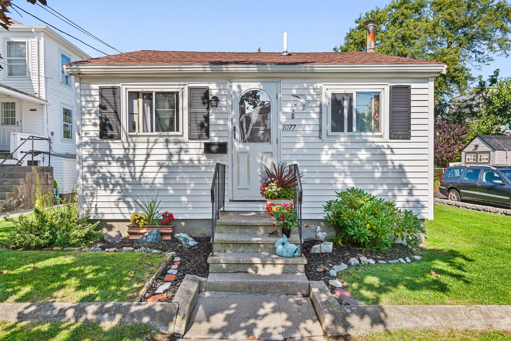 1077-1079 Shirley St Property Photo 35
