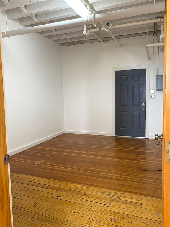 119 Braintree St Property Photo 6