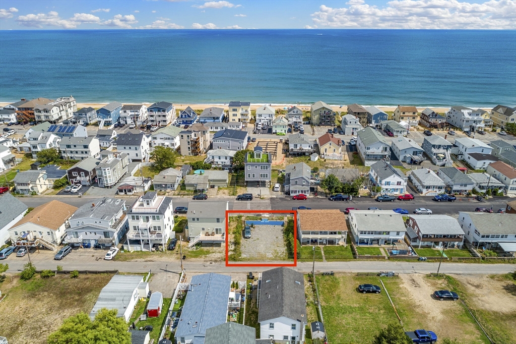 114 Railroad Ave Property Photo 1