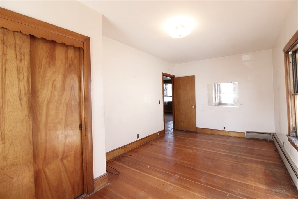 2573 South Main St. Property Photo 20