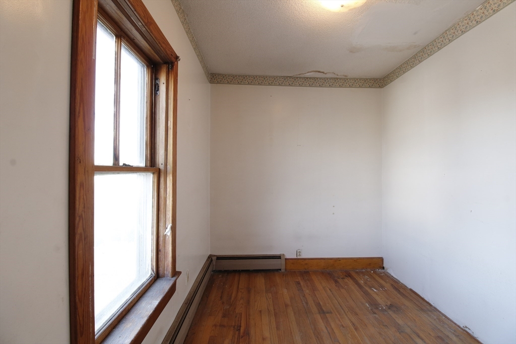 2573 South Main St. Property Photo 21