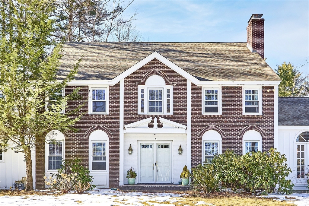 5 Taintor Drive Property Photo