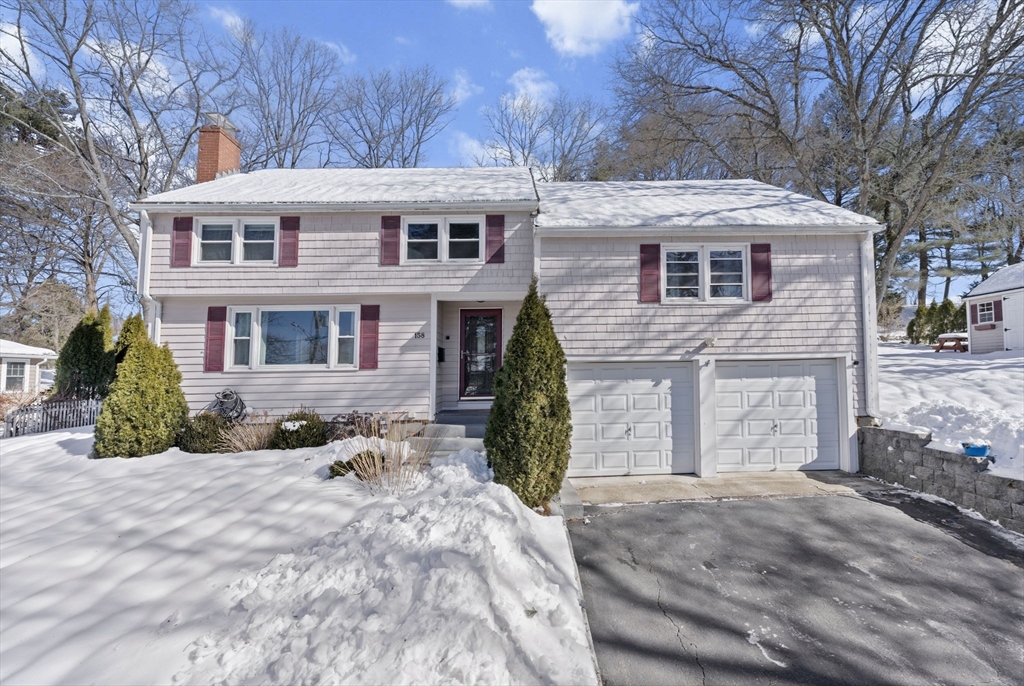 158 Walnut St Property Photo