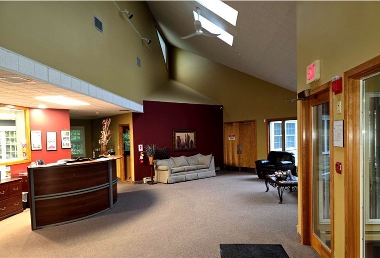 1 Abbey Ln Property Photo 3