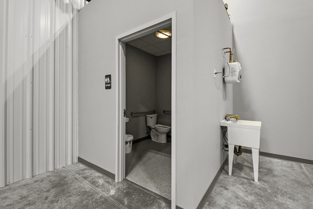 1295 Massachusetts Avenue # 5 Property Photo 14