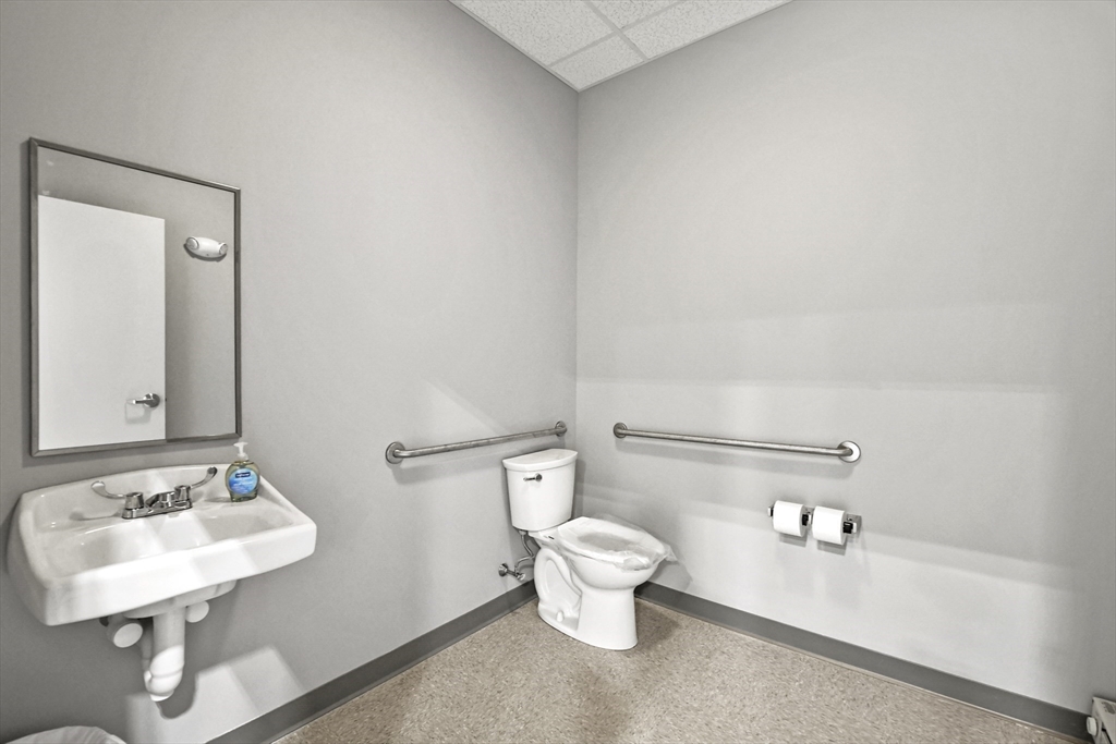 1295 Massachusetts Avenue # 3 Property Photo 13