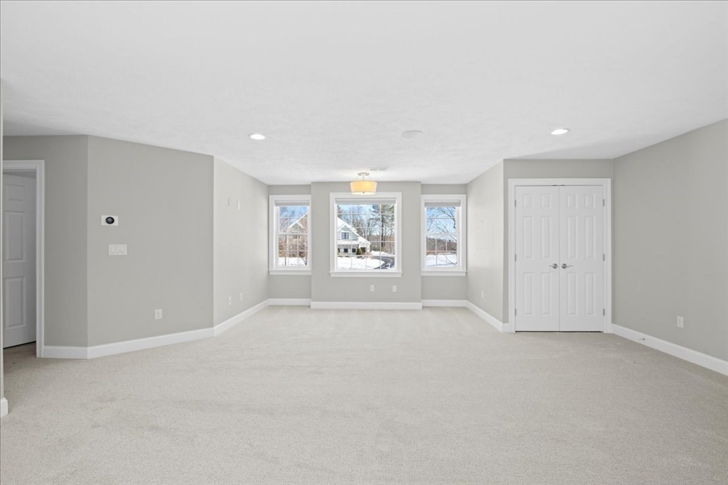 8 Kenley Ln Property Photo 22